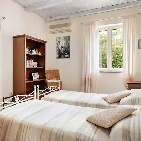Elegant Historic House -10 Min To The Center - 公寓